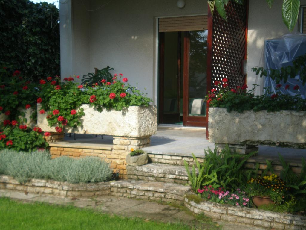 Apartment Ms Pula Exterior photo